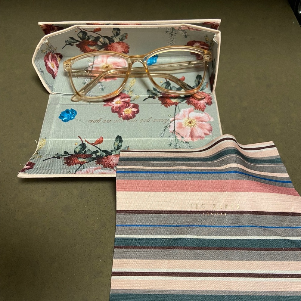 Ted Baker Gothamflex 82 Glasses